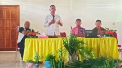 SINKRON dan SMPS Katolik St. Yusup Larantuka Gelar Workshop Literasi, Tanamkan Semangat Menulis Sejak Dini